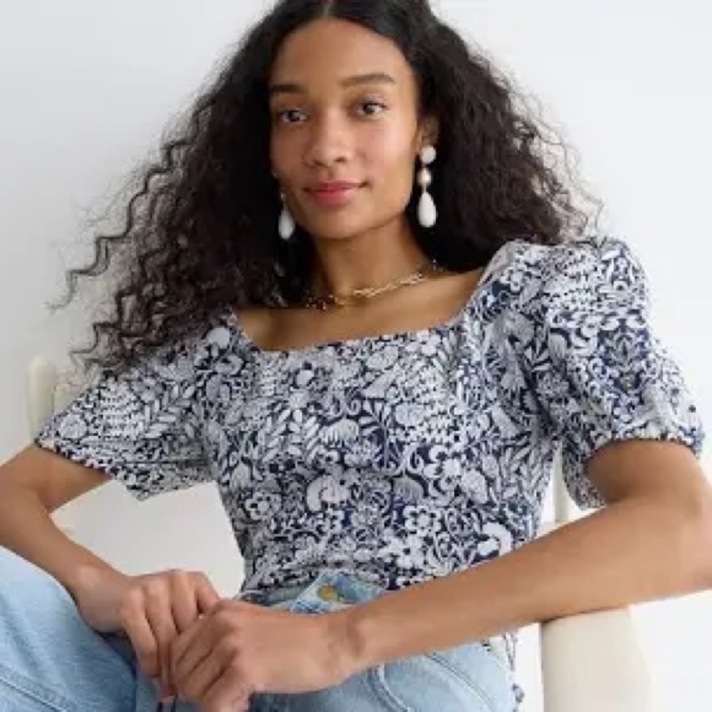 NWT jcrew  Puff-sleeved top